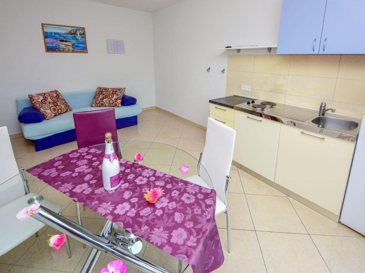 Apartment Vinka-2 By Interhome Trogir Dış mekan fotoğraf